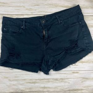 Forever 21 Black Distressed Studded Denim Shorts Size 30